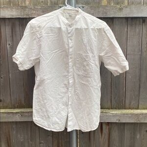 Uniqlo Men's White Casual Shirt